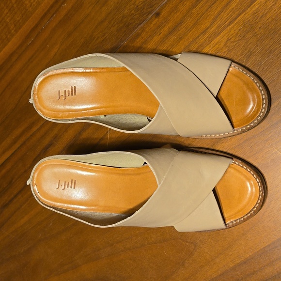 J Jill Leather Muke Wedges - 7M - Picture 2 of 8